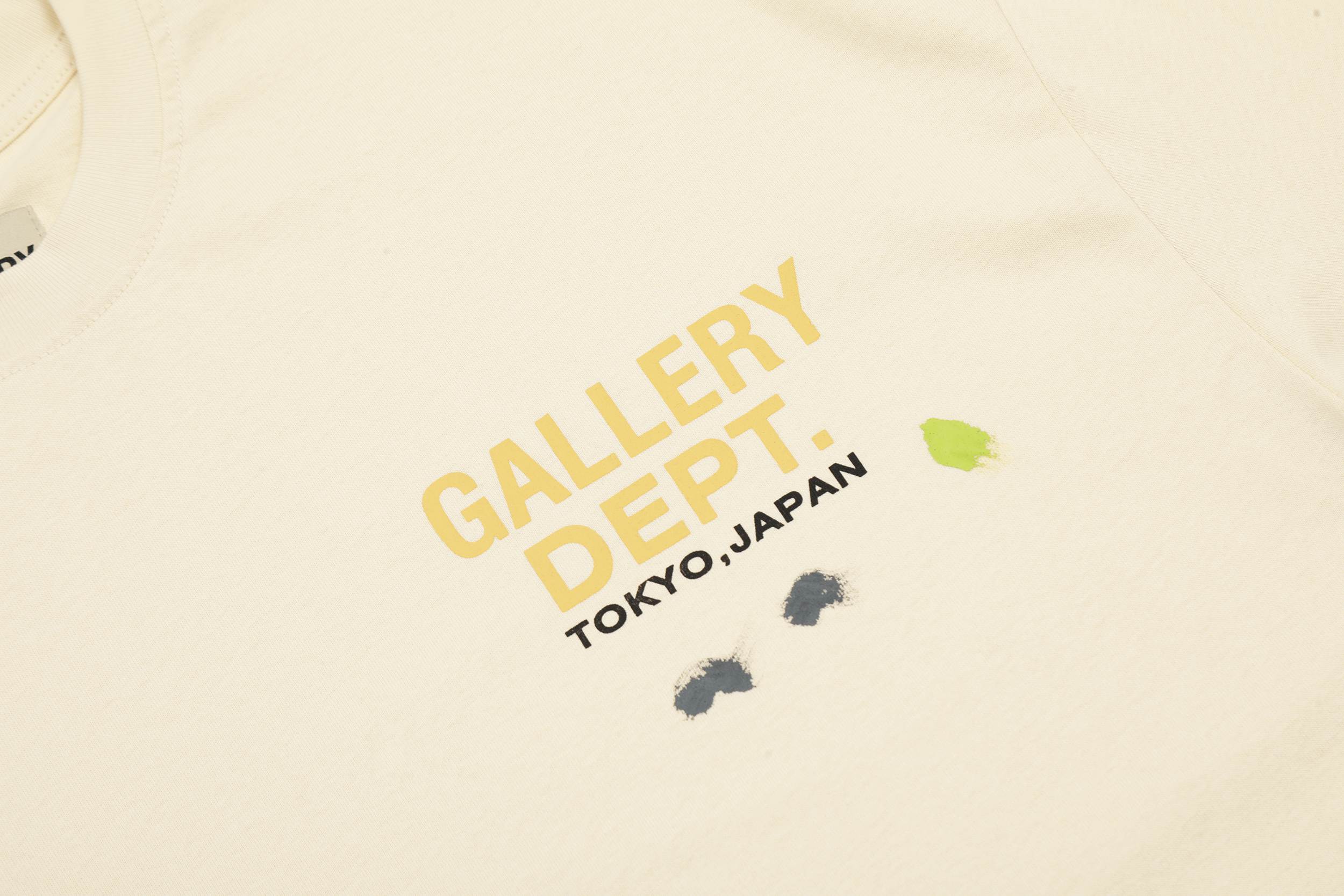 GALLERY DEPT New T-shirt D52